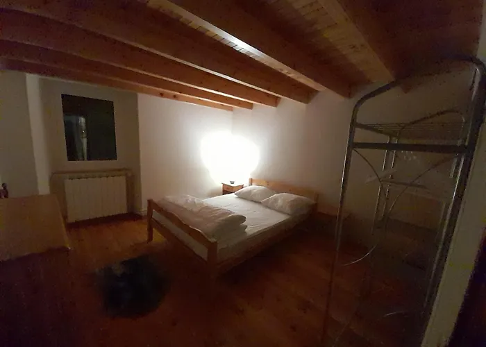 Maison Familiale A 10 Minutes De Llivia Дом отдыха *