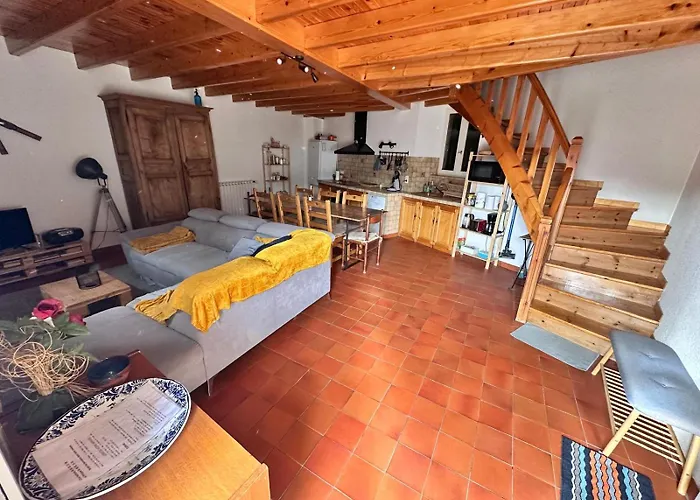 Maison Familiale A 10 Minutes De Llivia Angoustrine
