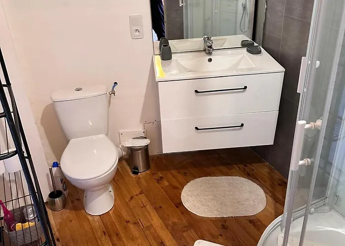 Maison Familiale A 10 Minutes De Llivia Angoustrine